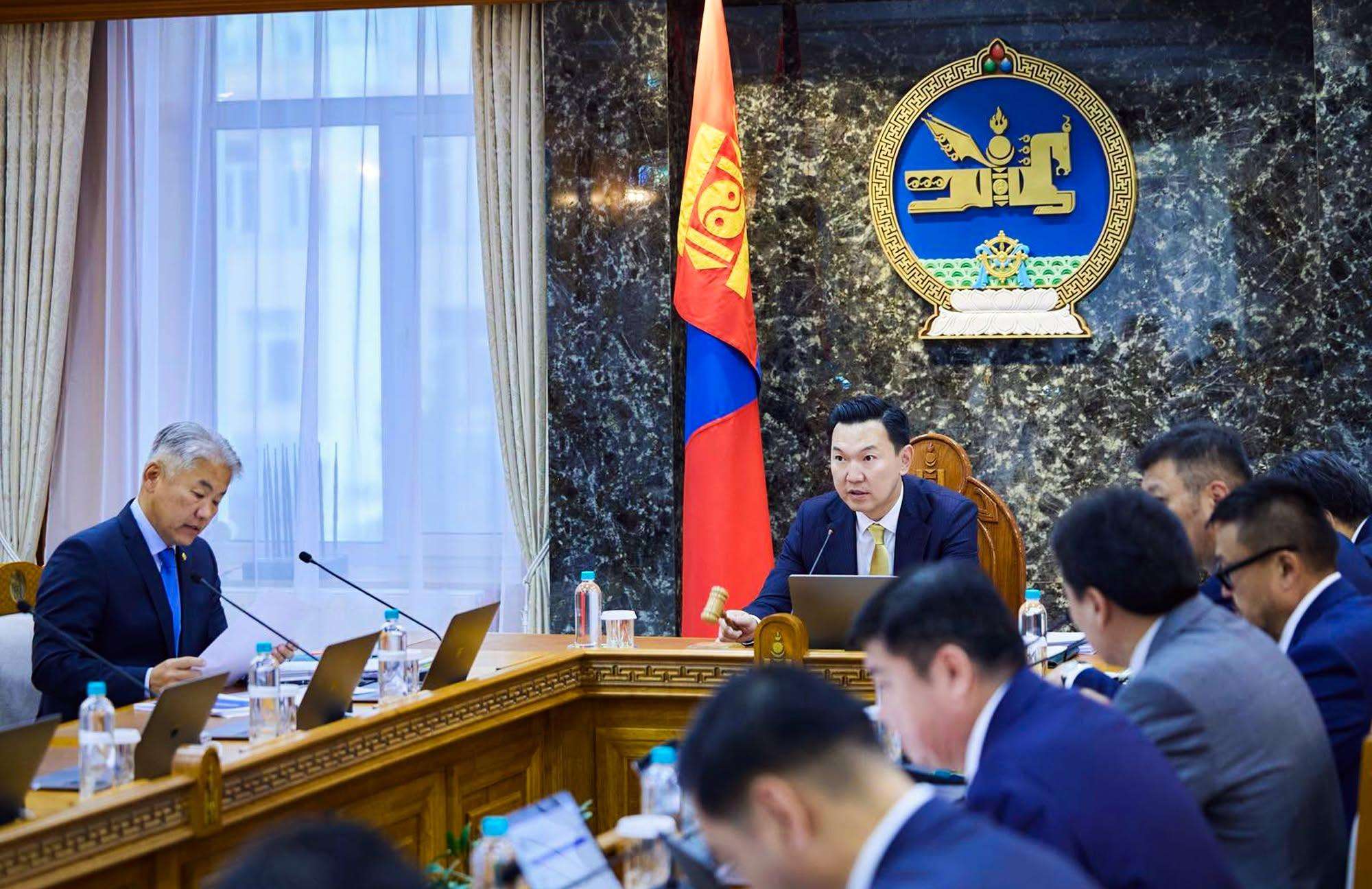 НҮҮРС-ПИРОЛИЗЫН ҮЙЛДВЭР БАРИХ ХАМТАРСАН КОМПАНИ БАЙГУУЛАХААР ШИЙДВЭРЛЭЛЭЭ